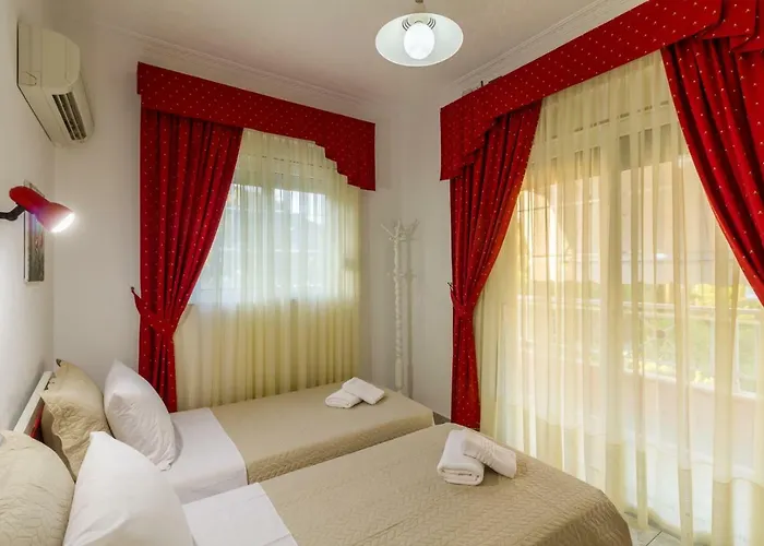 Stegna Archangelos (Rhodes)